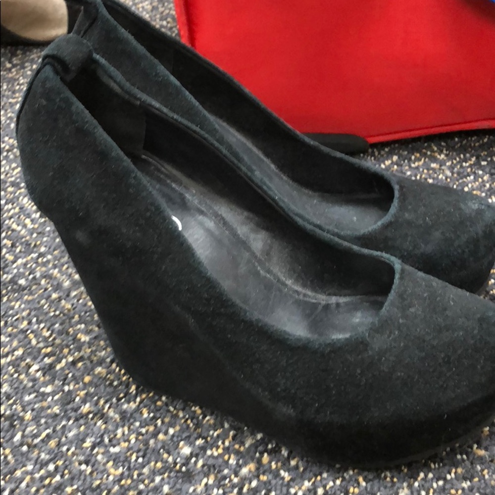 Black suede wedge boots